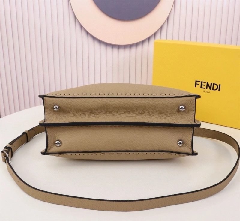 F**di top handle bags 4220a-0656