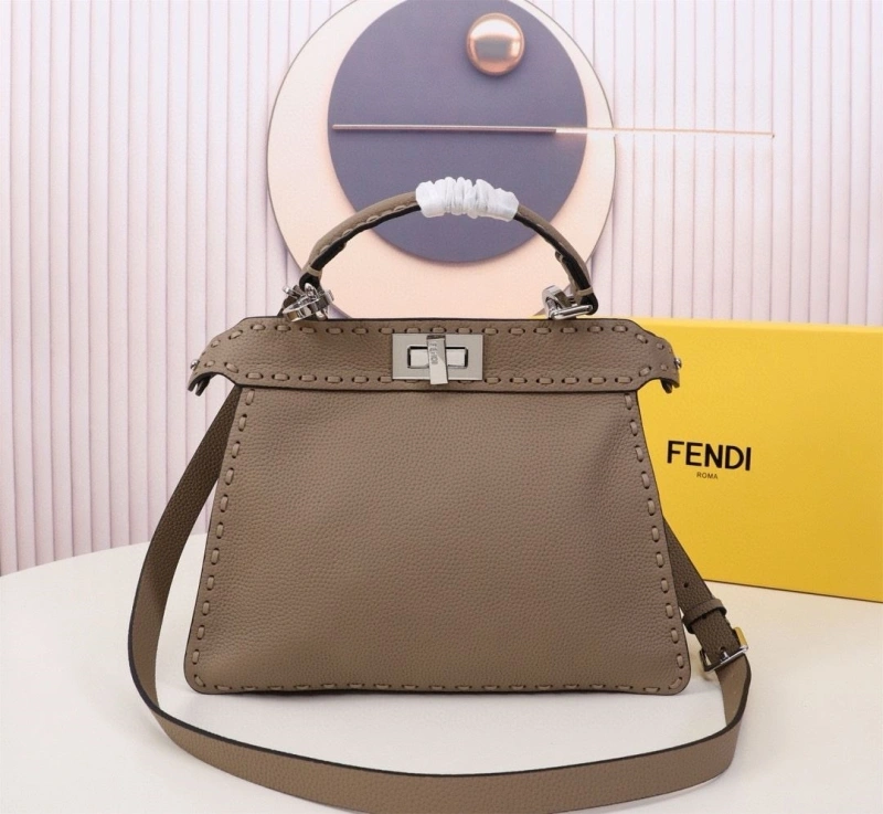 F**di top handle bags 4220a-0657