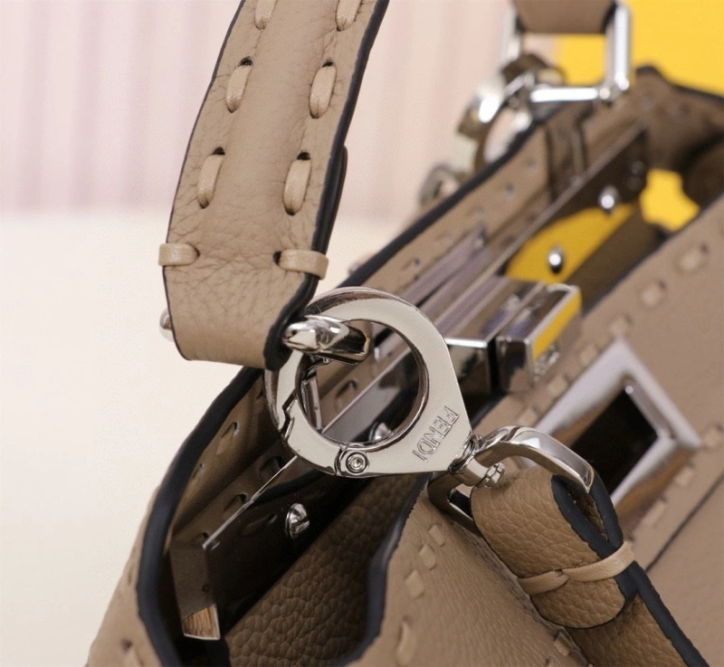 F**di top handle bags 4220a-0657