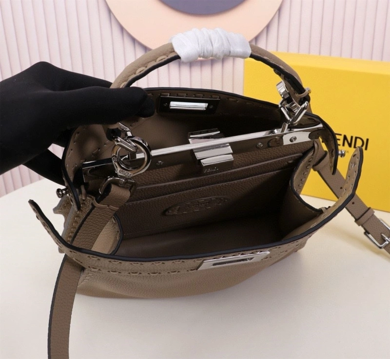F**di top handle bags 4220a-0657