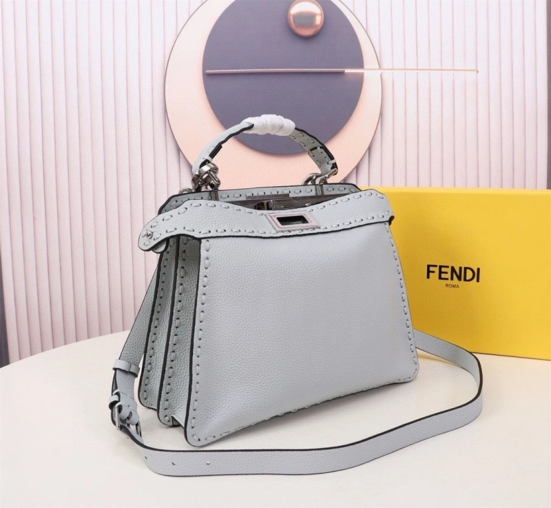 F**di top handle bags 4220a-0658