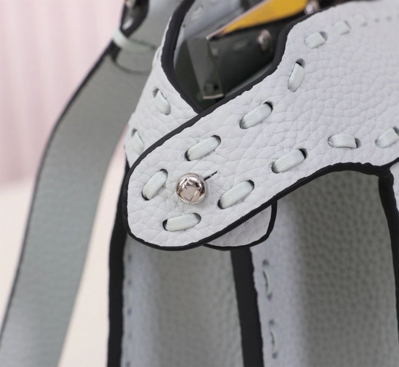 F**di top handle bags 4220a-0658