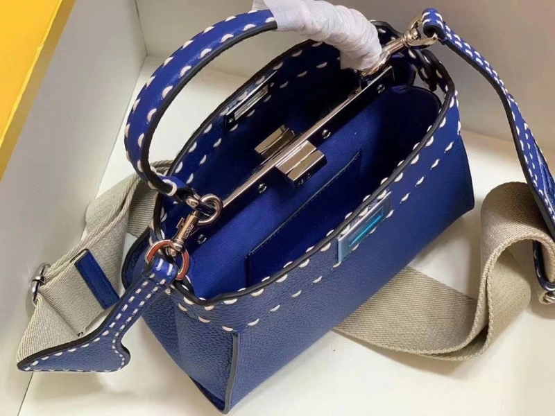 F**di top handle bags 4220a-0690