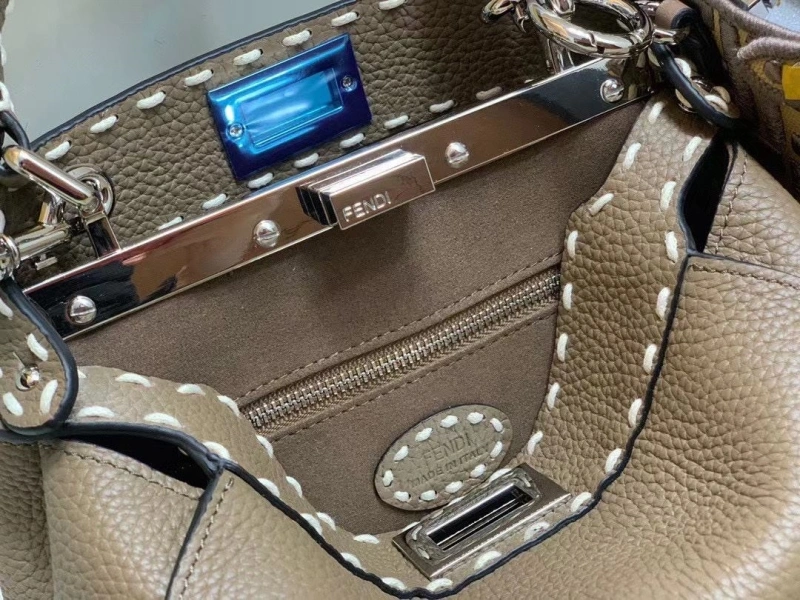 F**di top handle bags 4220a-0691