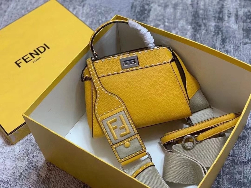 F**di top handle bags 4220a-0692