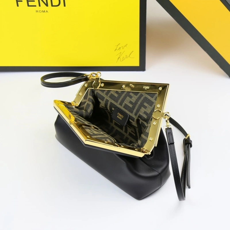 F**di first bags 4220a-0696