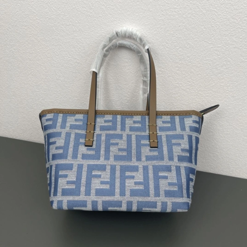 F**di shopping bags 4220a-0699