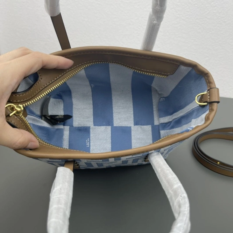 F**di shopping bags 4220a-0699