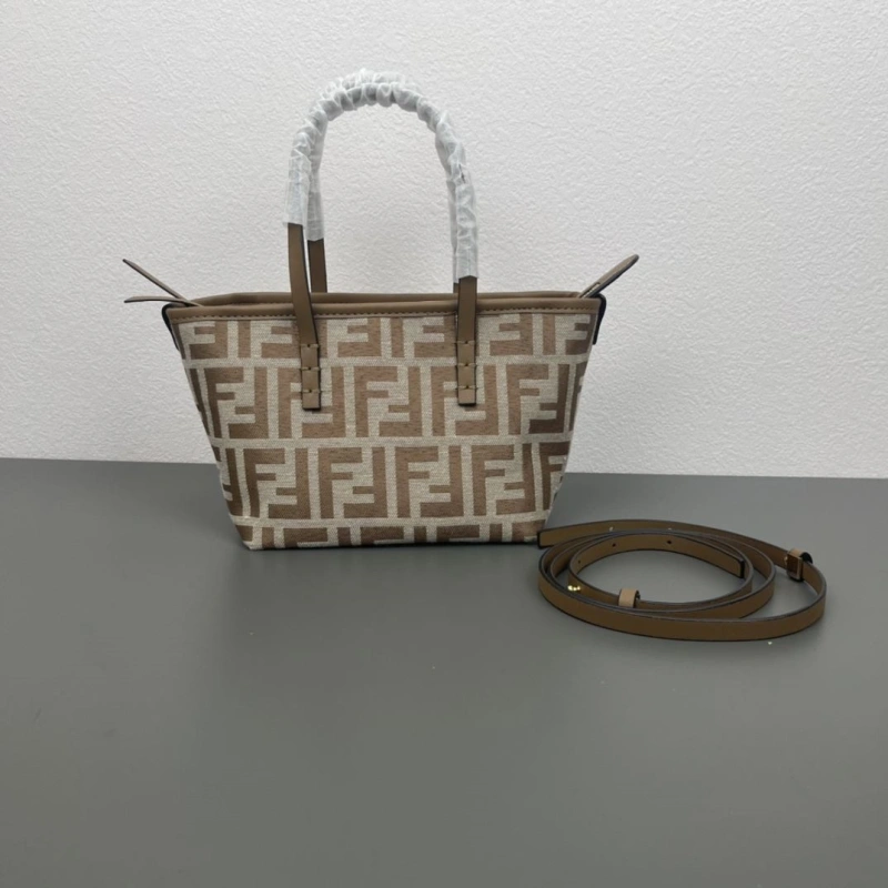 F**di shopping bags 4220a-0700