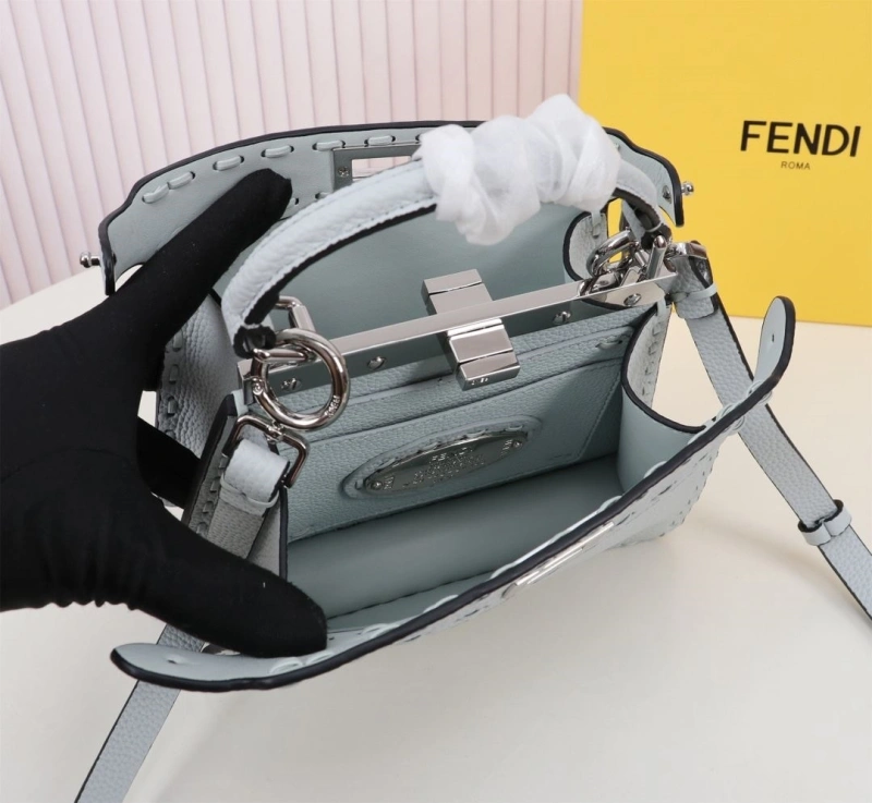 F**di top handle bags 4220a-0702