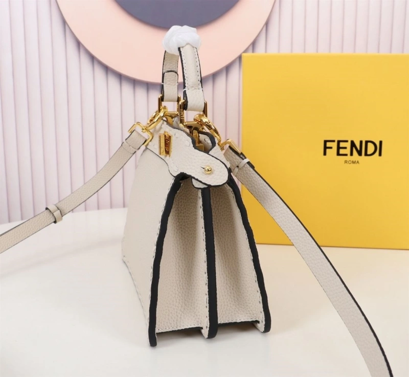 F**di top handle bags 4220a-0705