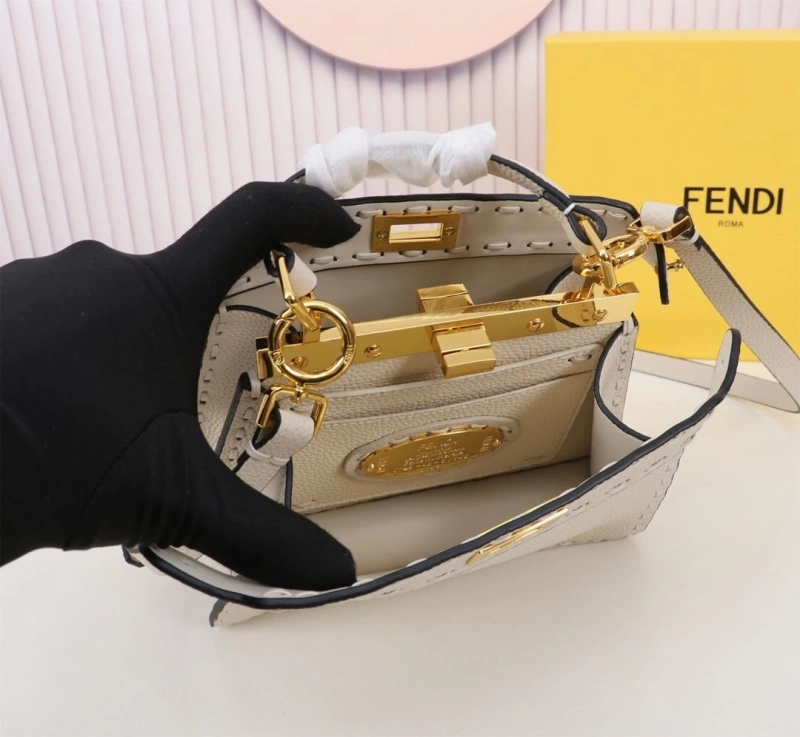 F**di top handle bags 4220a-0705