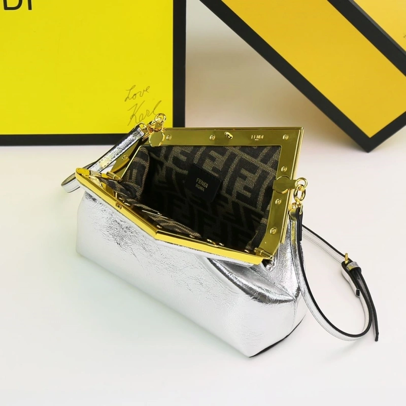 F**di first bags 4220a-0739