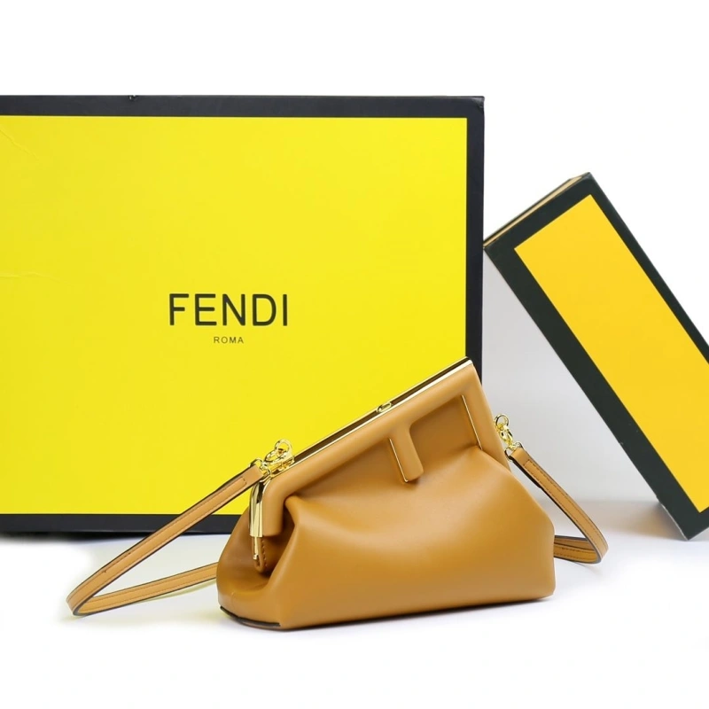 F**di first bags 4220a-0741