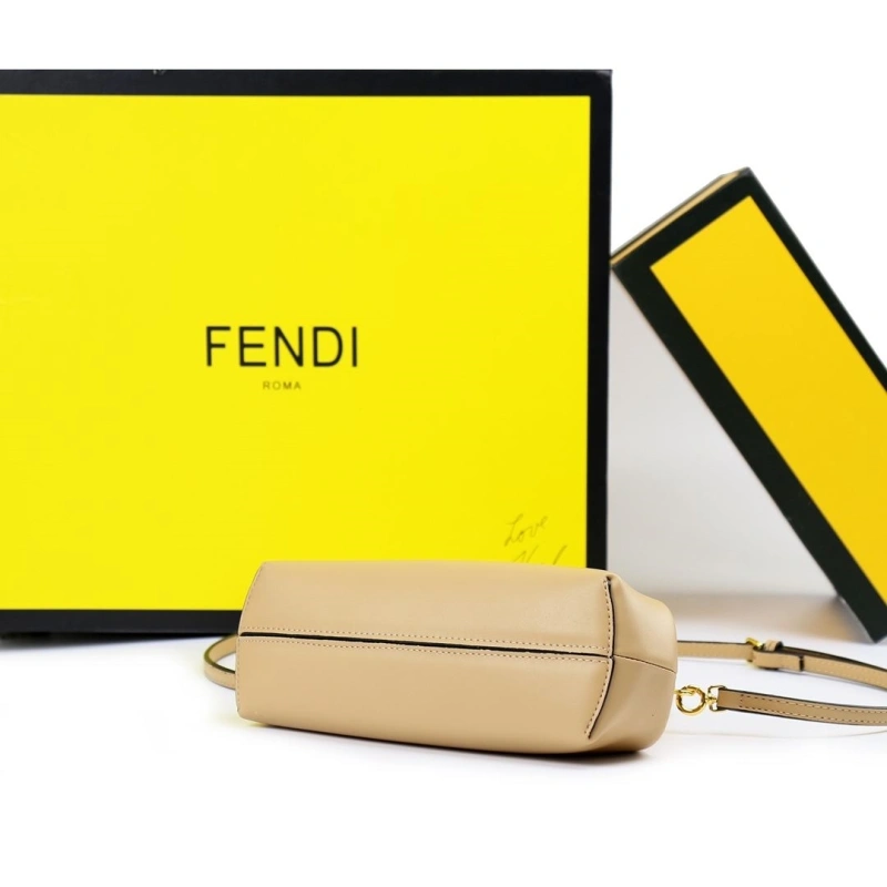 F**di first bags 4220a-0743