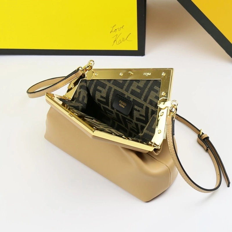 F**di first bags 4220a-0743