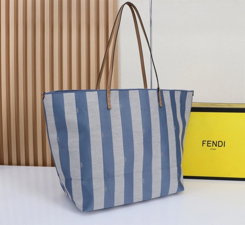 F**di shopping bags 4220a-0746