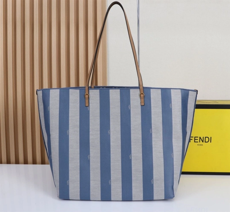 F**di shopping bags 4220a-0746