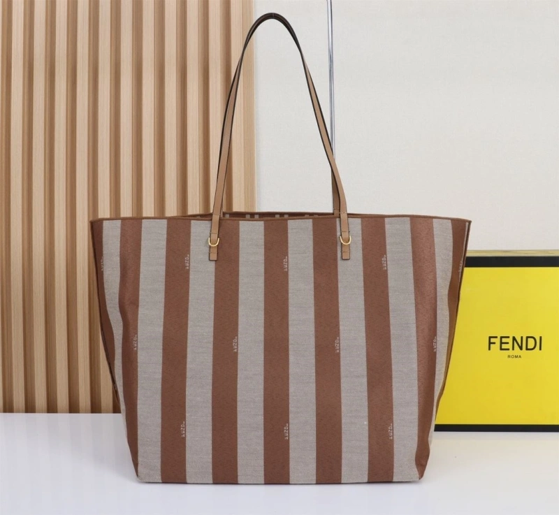 F**di shopping bags 4220a-0748