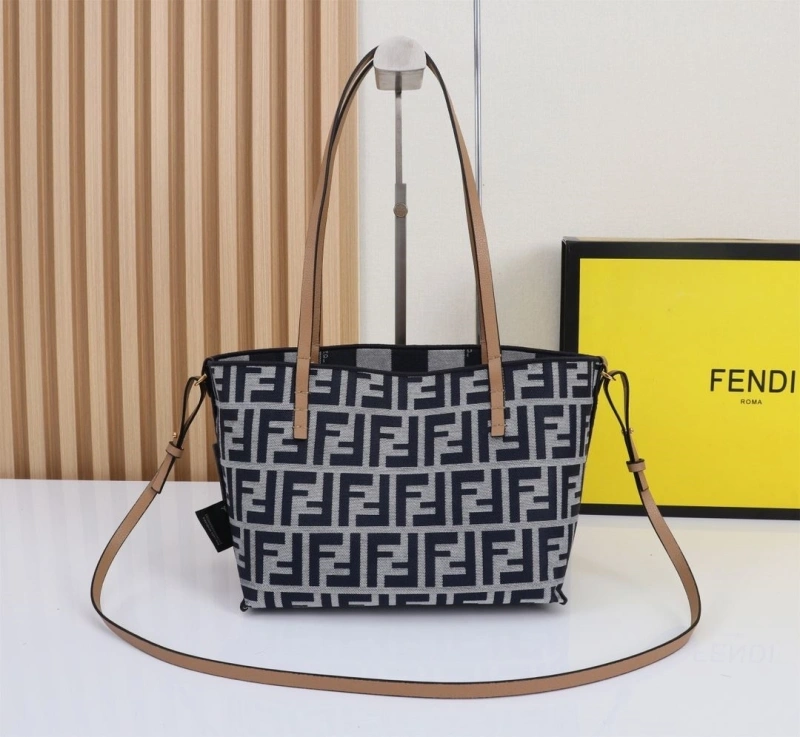 F**di shopping bags 4220a-0753