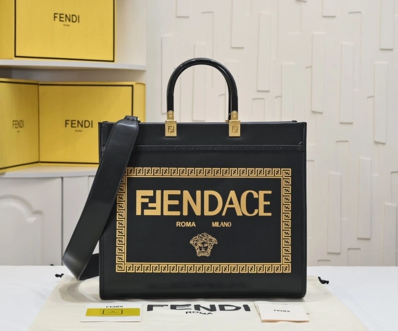 F**di shopping bags 4220c-0230