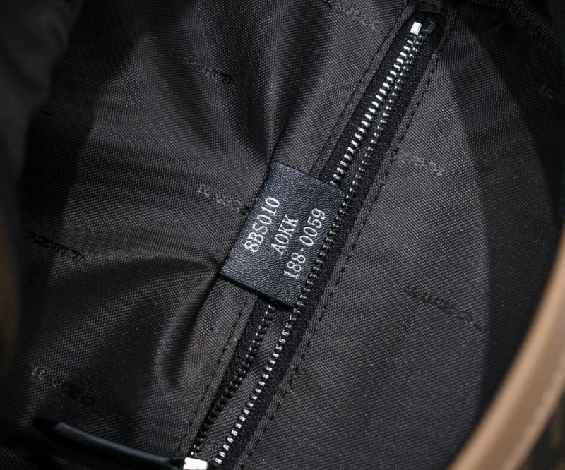 F**di backpacks 4220c-0331