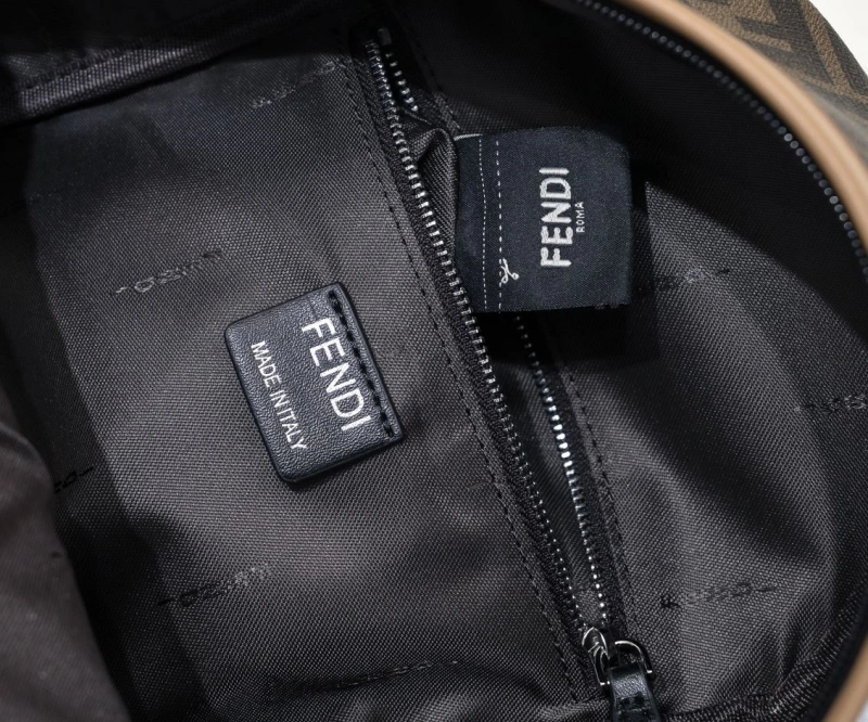 F**di backpacks 4220c-0331