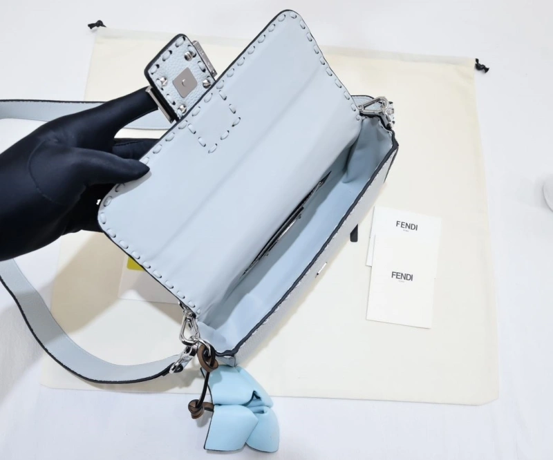 F**di top handle bags 4220c-0360