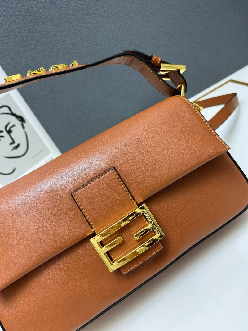 F**di baguette bags 4220d-0008