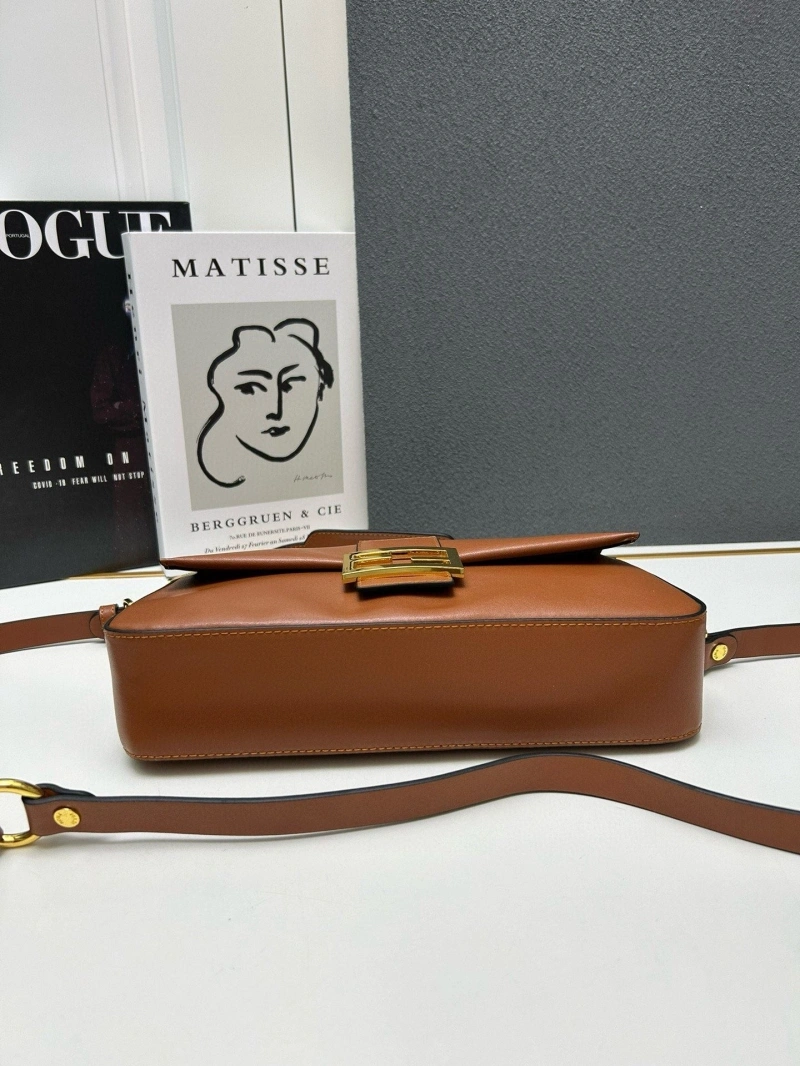 F**di baguette bags 4220d-0008