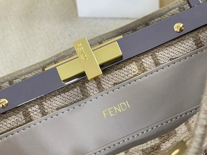 F**di top handle bags 4220d-0018