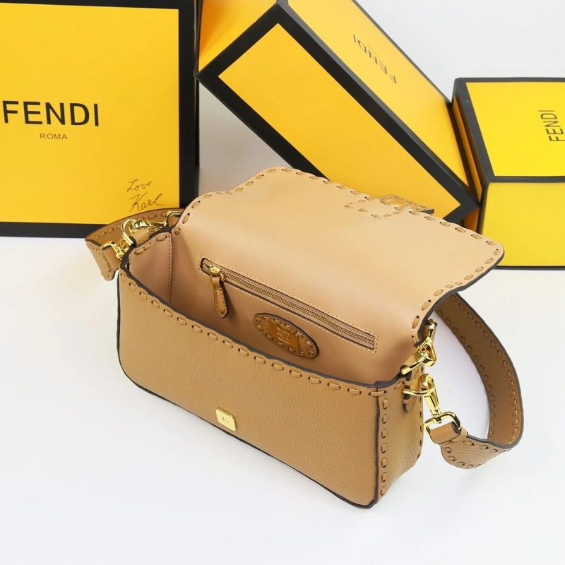 F**di baguette bags 4220d-0030