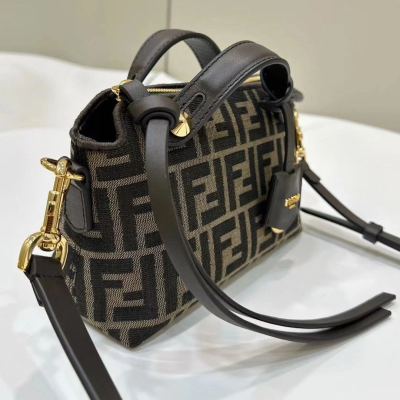 F**di top handle bags 4220d-0062