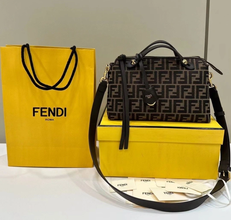 F**di top handle bags 4220d-0063