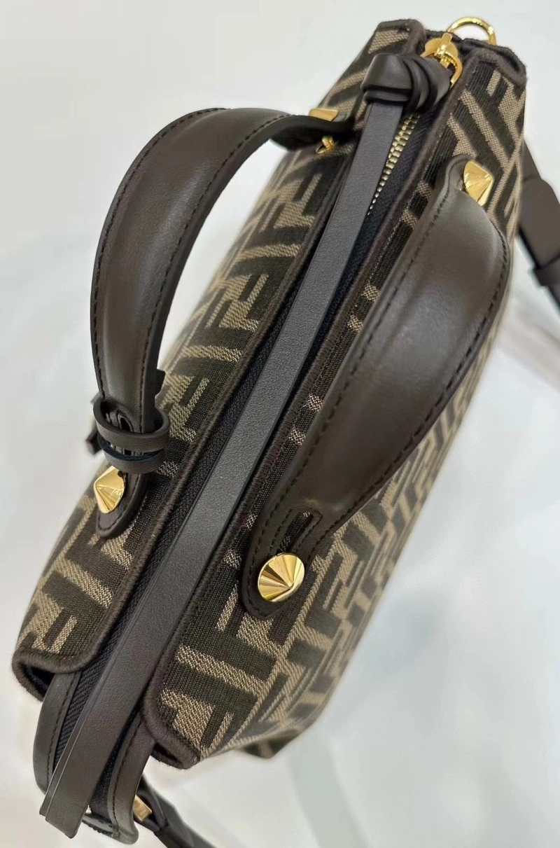 F**di top handle bags 4220d-0063