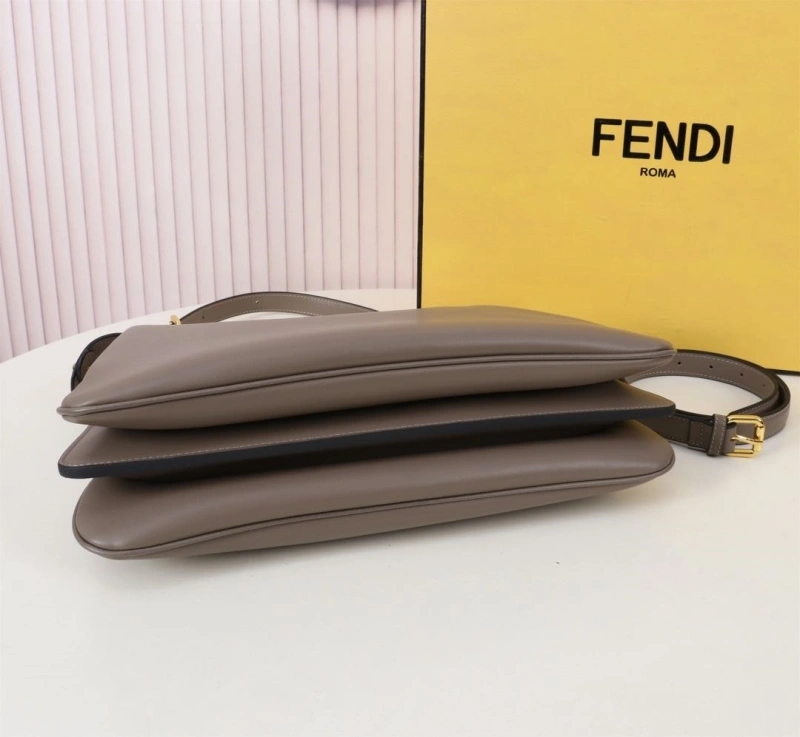 F**di top handle bags 4220d-0086