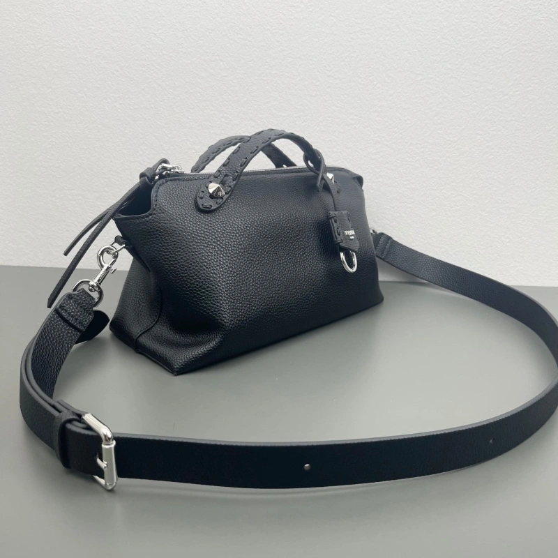 F**di top handle bags 4220d-0131