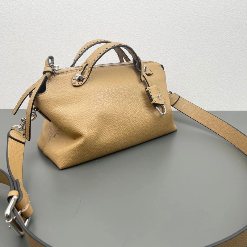 F**di top handle bags 4220d-0132