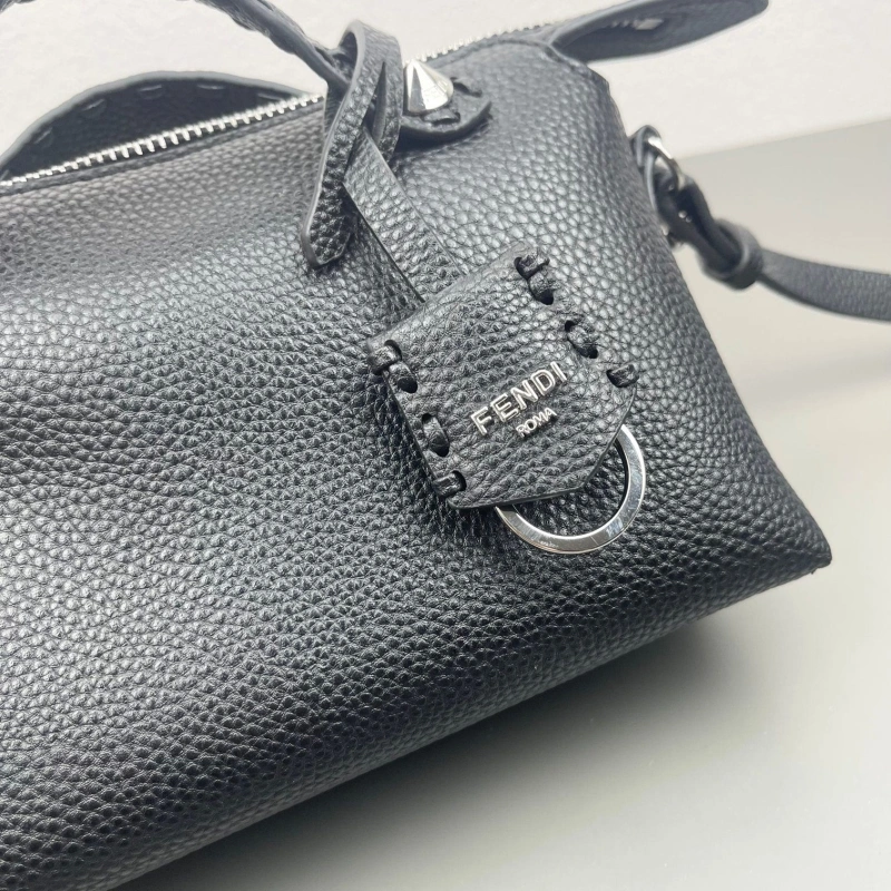 F**di top handle bags 4220d-0135
