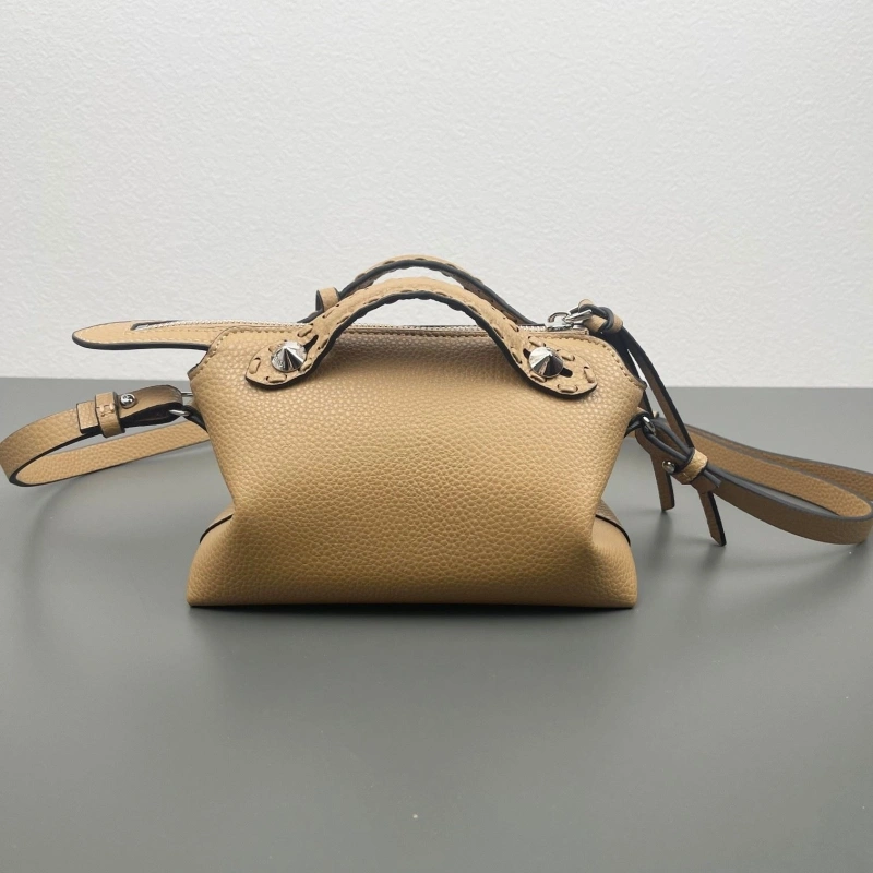 F**di top handle bags 4220d-0136