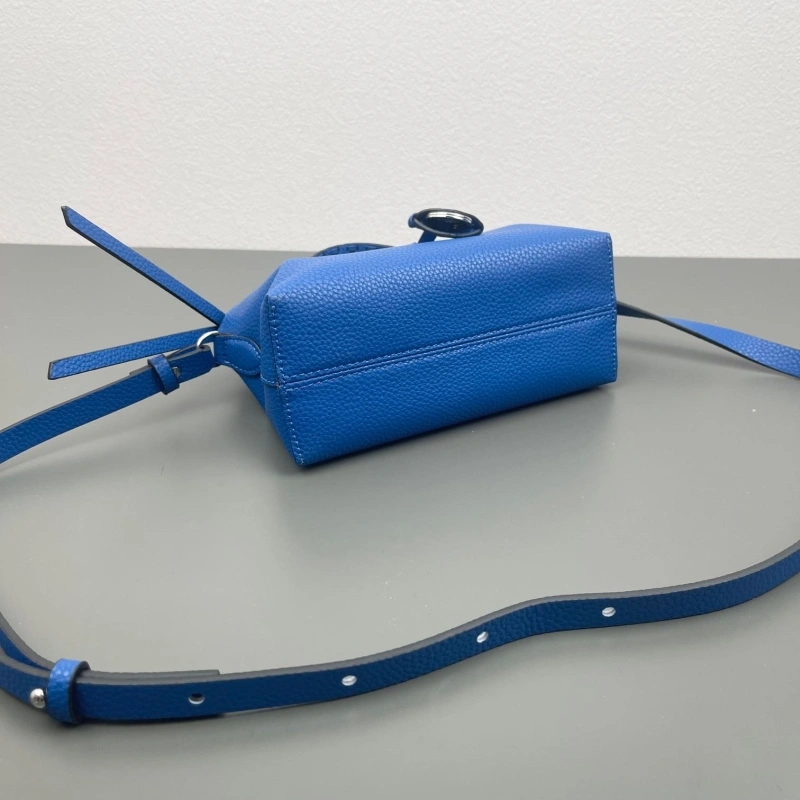 F**di top handle bags 4220d-0138