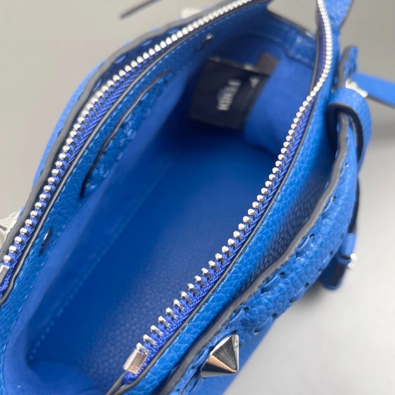 F**di top handle bags 4220d-0138