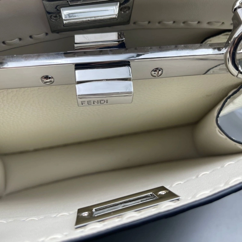 F**di top handle bags 4220d-0142