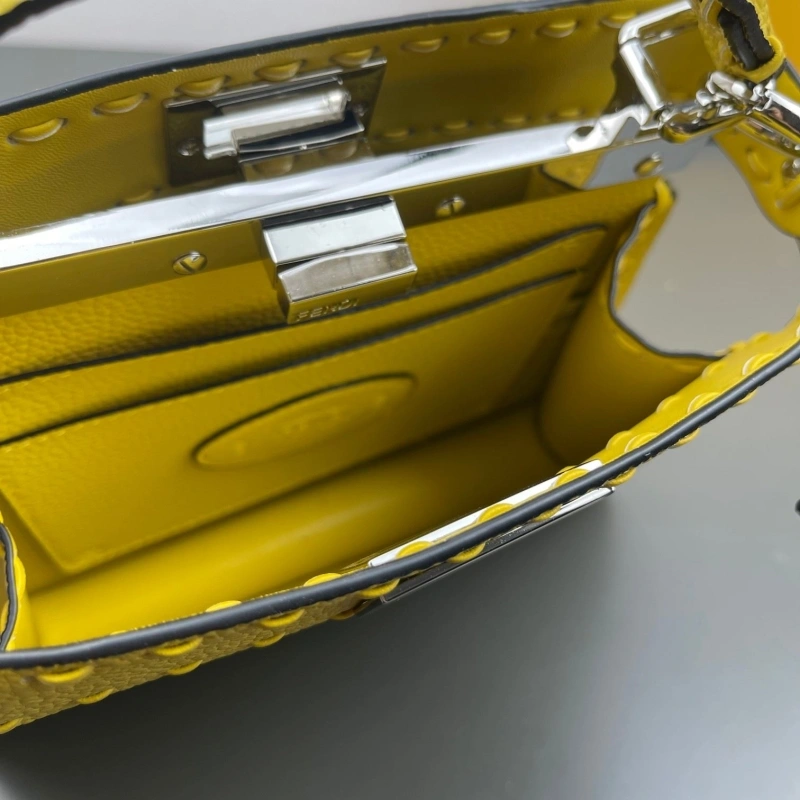 F**di top handle bags 4220d-0143