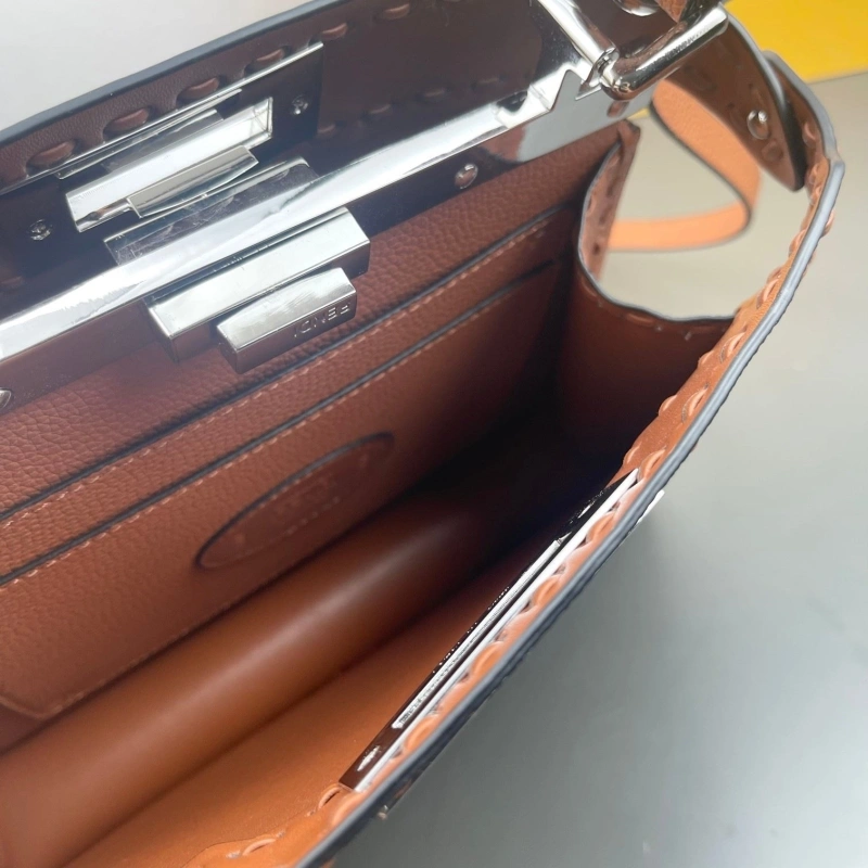 F**di top handle bags 4220d-0145