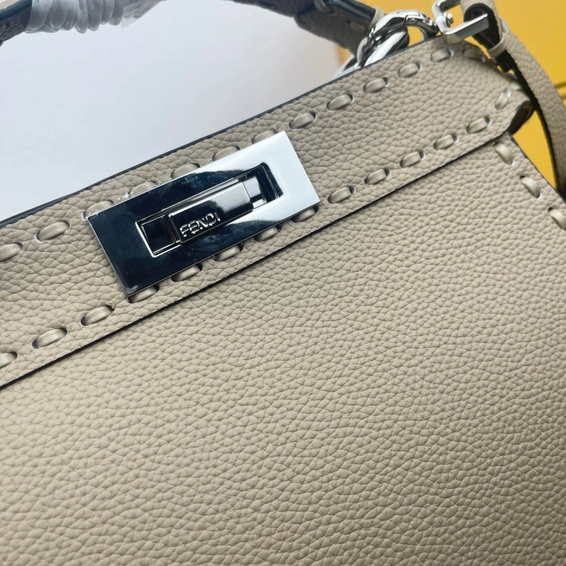 F**di top handle bags 4220d-0146