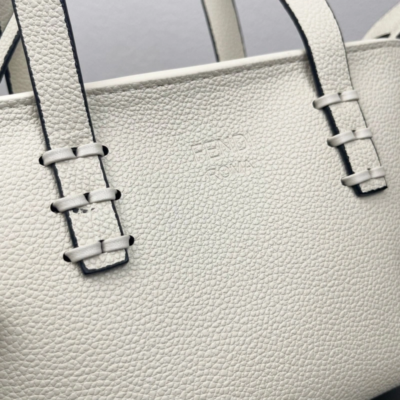 F**di shopping bags 4220d-0152