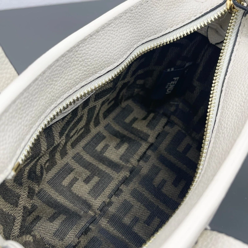 F**di shopping bags 4220d-0152