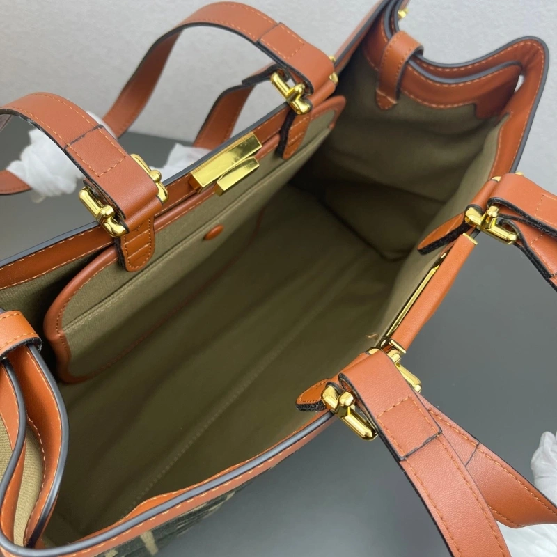F**di shopping bags 4220d-0155