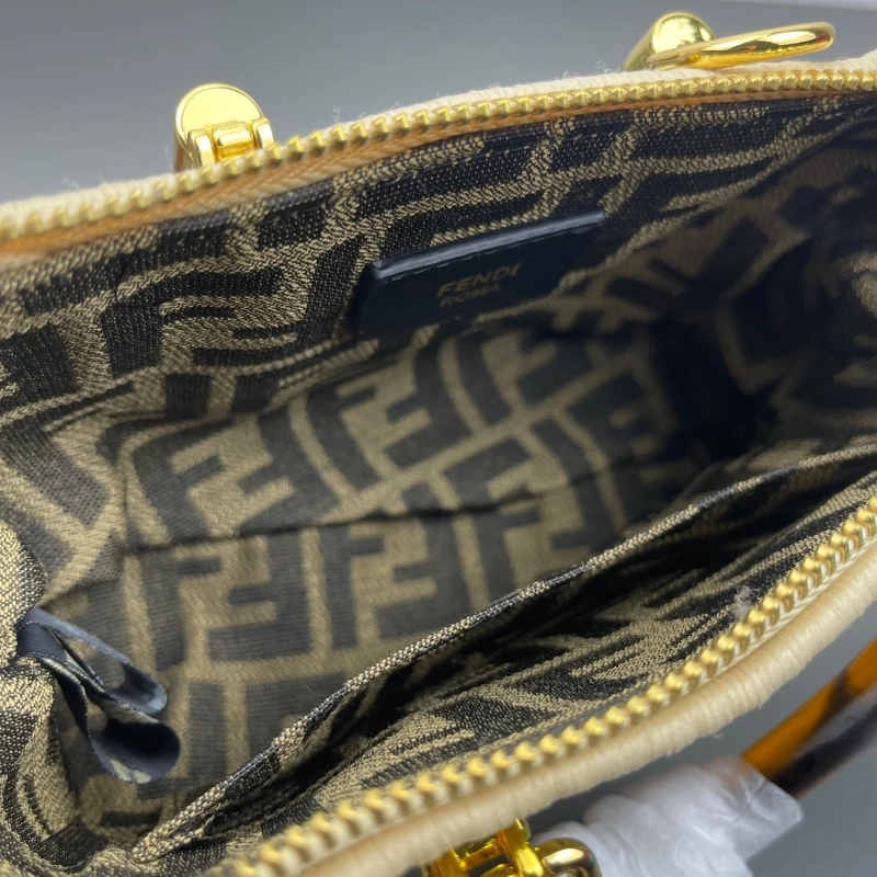 F**di top handle bags 4220d-0157